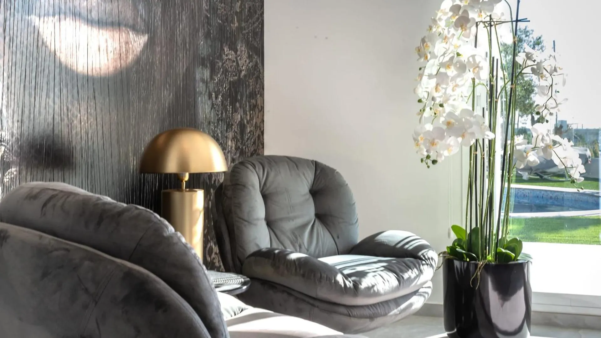All About Villa Estrella De Oro Estepona