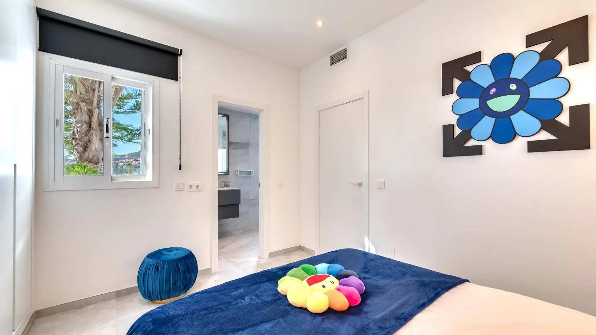 All About Villa Estrella De Oro Estepona