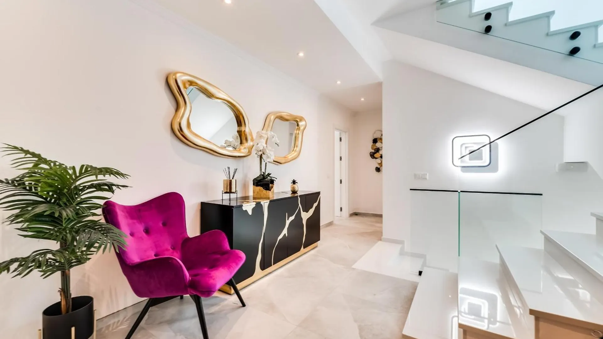All About Villa Estrella De Oro Estepona Spain