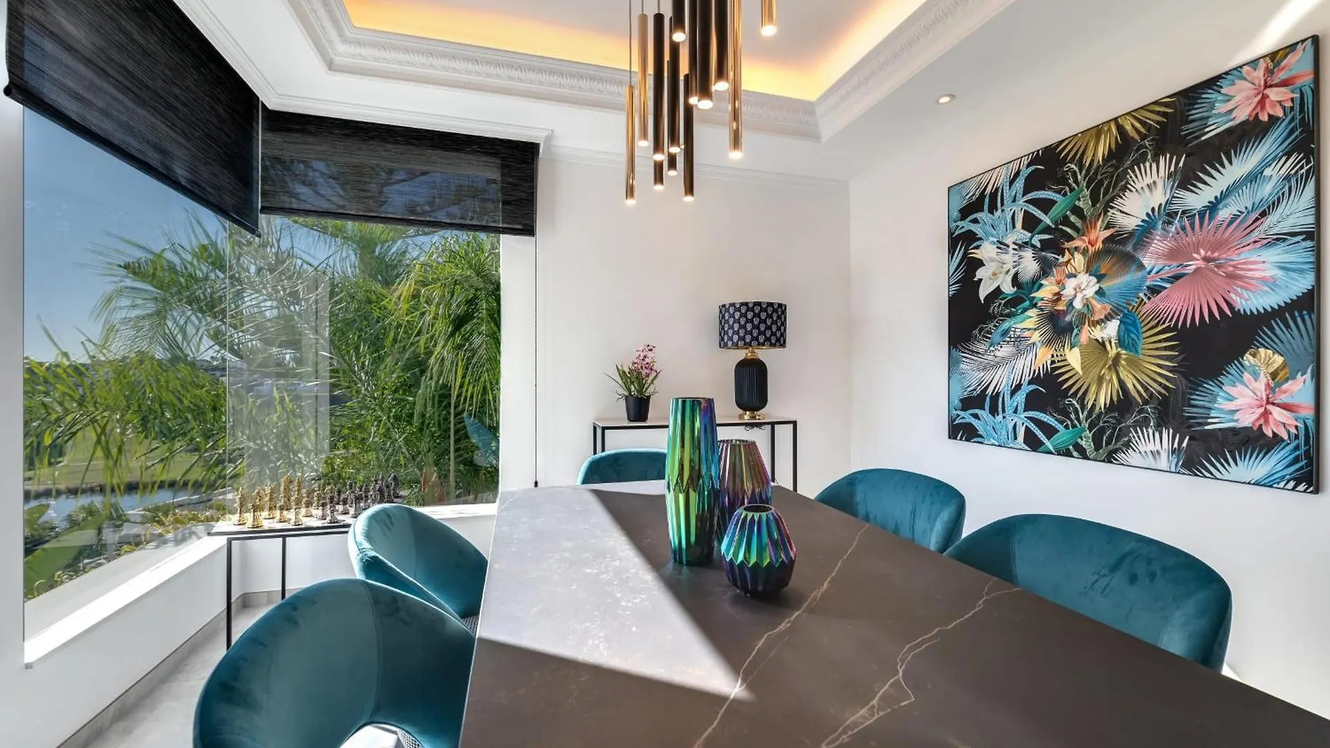 All About Villa Estrella De Oro Estepona