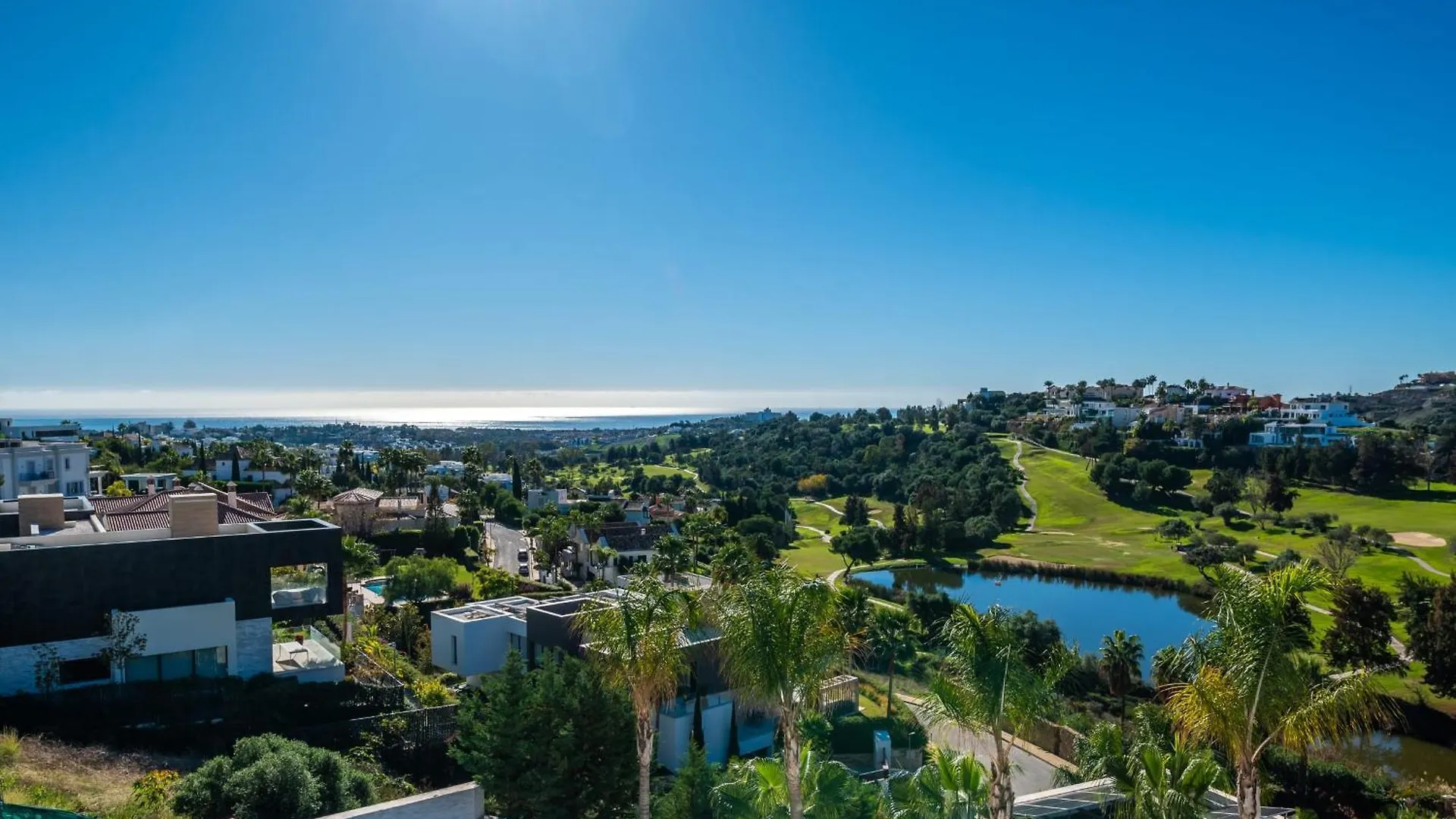 All About Villa Estrella De Oro Estepona